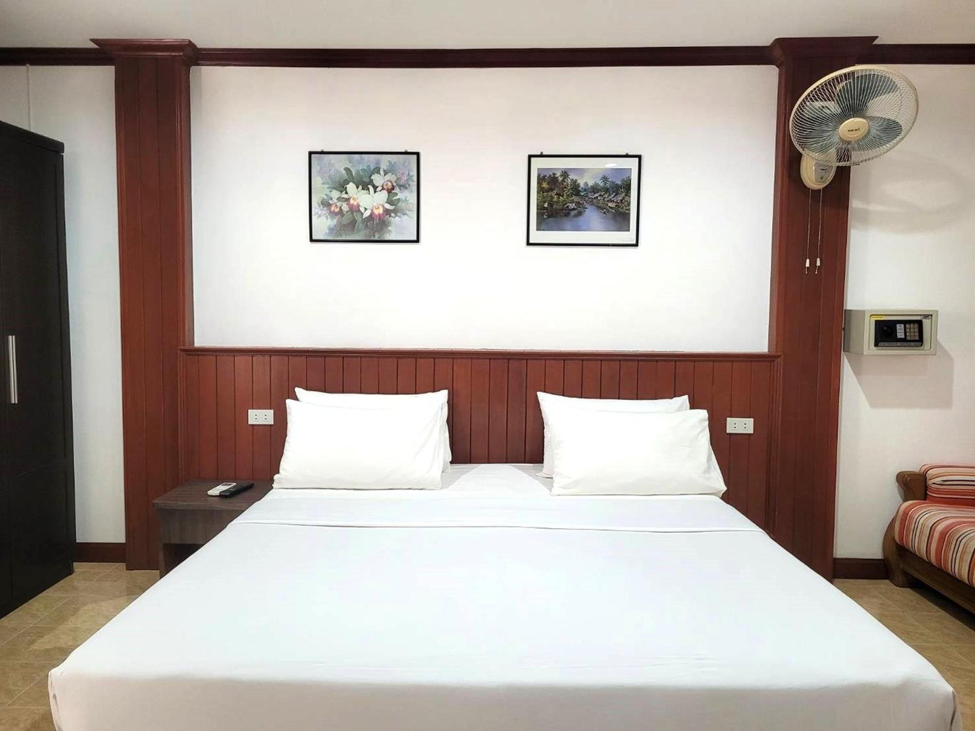Rabbit Mansion Patong Hotel Εξωτερικό φωτογραφία
