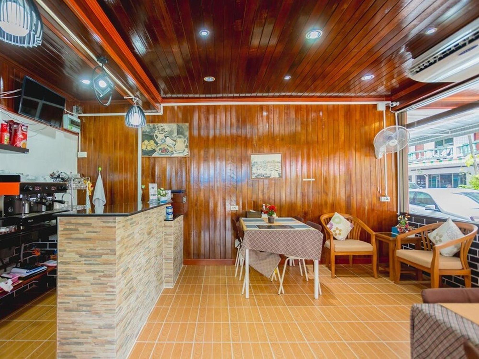 Rabbit Mansion Patong Hotel Εξωτερικό φωτογραφία