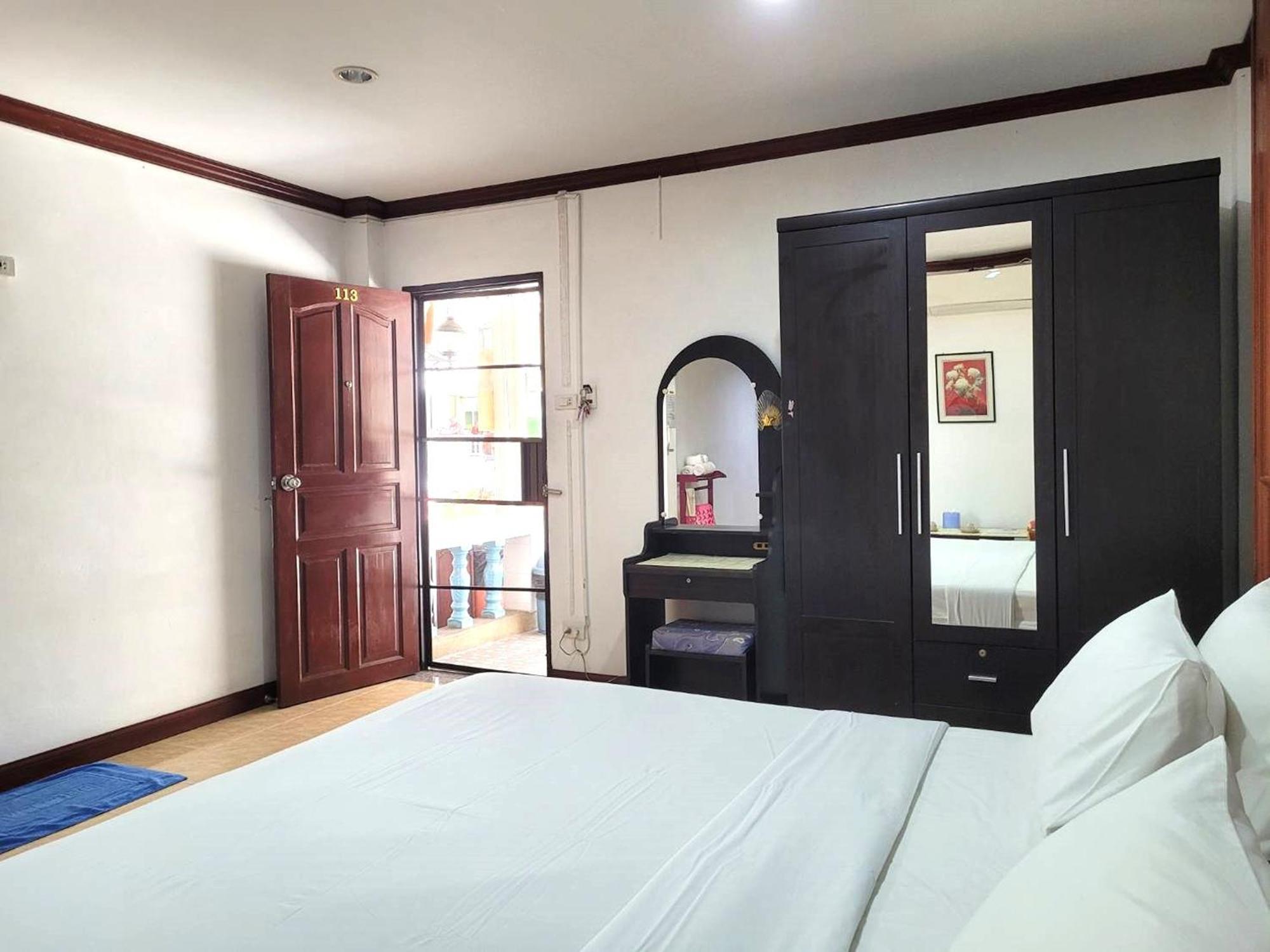 Rabbit Mansion Patong Hotel Εξωτερικό φωτογραφία
